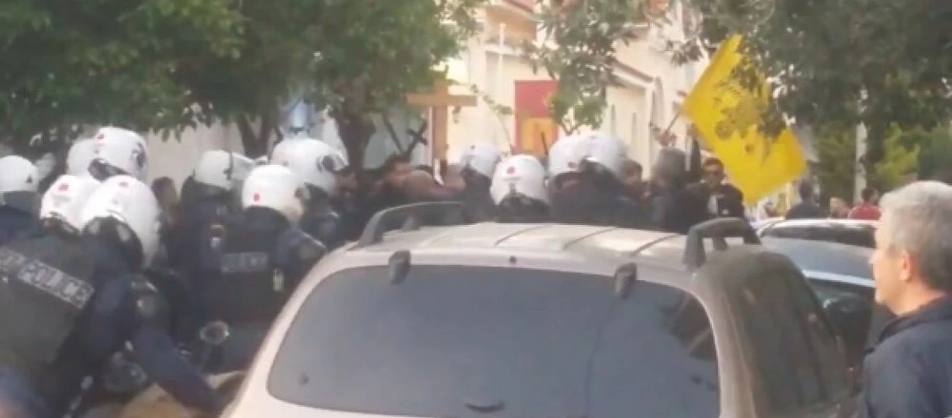 Σε στενό κλοιό η χώρα: 5.000 αστυνομικοί επιτηρούν τους ναούς - Οι 13 συλλήψεις στον Κορυδαλλό δείχνουν τι έρχεται;